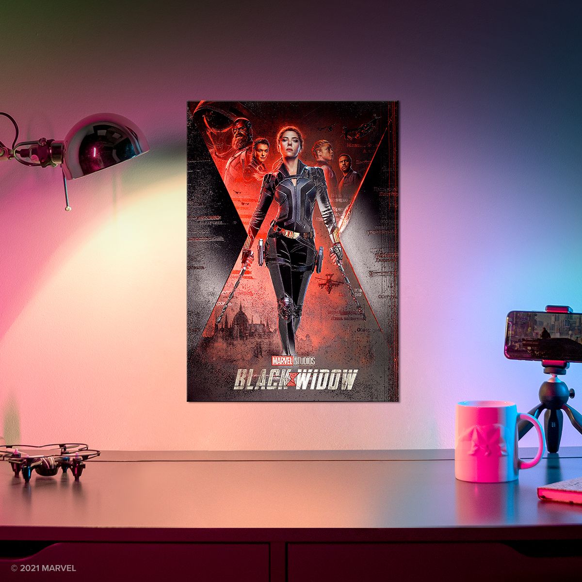 Displate - Poster en Métal - Monté sur Aimant - Marvel - Marvel Dark  Edition - Black Widow - Taille M - 32x45cm - Matt : : Cuisine et  Maison