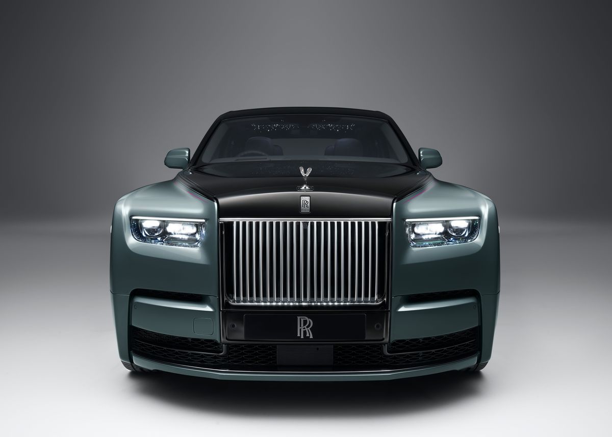 NEW Rolls-Royce Ghost: The ULTIMATE Luxury Car? 4K 