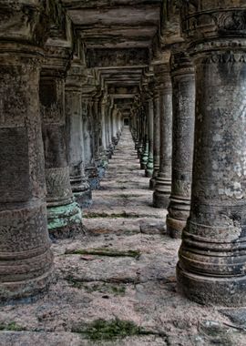 tunnel pillar