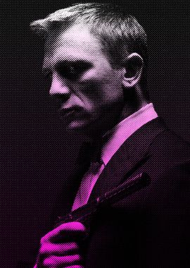 Daniel Craig