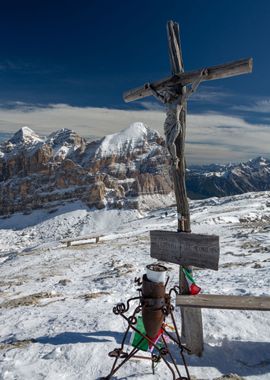 cross on the mountain