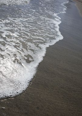 Beach waves close up print