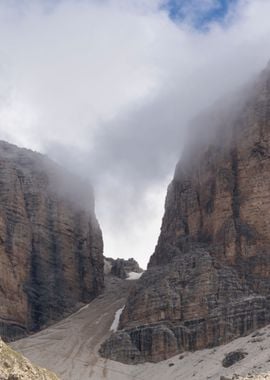 rocky mountain and cloudy