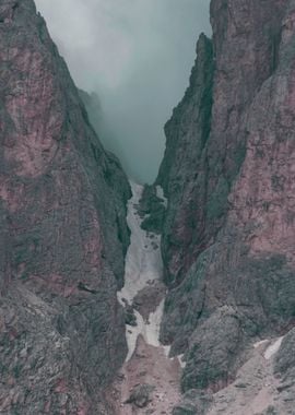 rocky mountain and cloudy