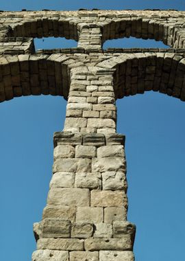 Aqueduct in Segovia 02