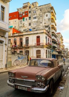 Old car old house