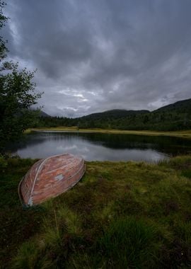 Moody Boat Lake Norway