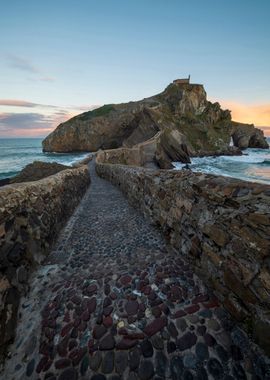 Gaztelugatxe construction