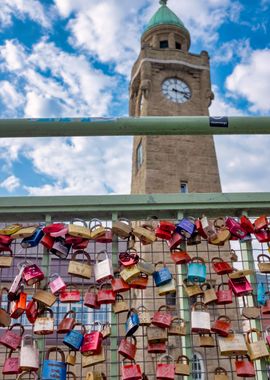 Love locks