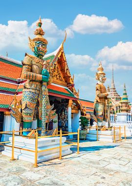 Guardians in Wat Pho