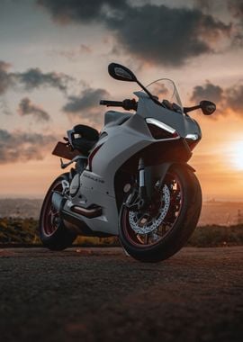 Ducati Panigale V2