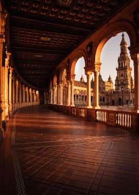 Seville Golden Plaza