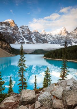 Iconic Moraine lake Banff