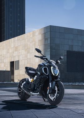 Ducati Diavel V4 Black