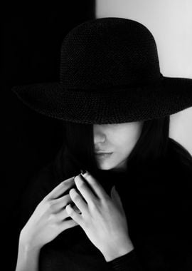 Woman in a hat