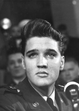 Elvis Presley photo 25