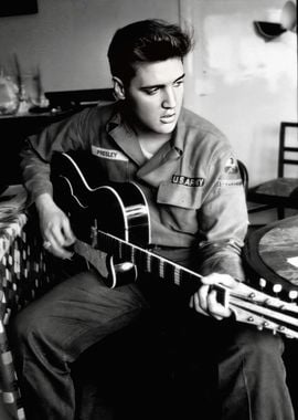 Elvis Presley photo 21