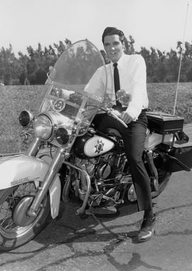 Elvis Presley photo 7