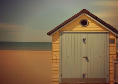 the little beach hut