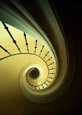 Spiral staircase in green and yellows
