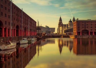 Evening at the Albert Dock