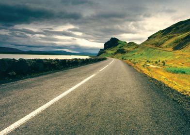 The Road - Icelandic Beauty