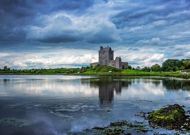 Dunguaire Castle is a 16th-century tower house on the s ... 