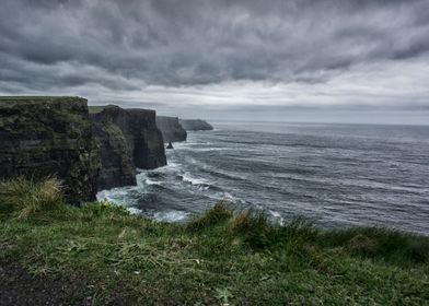 In Ireland storm approacching while on the cliffs of Mo ... 