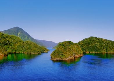 Dusky Sound in Fiordland National Park, New Zealand. © ... 