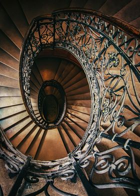 Ornamented spiral staircase