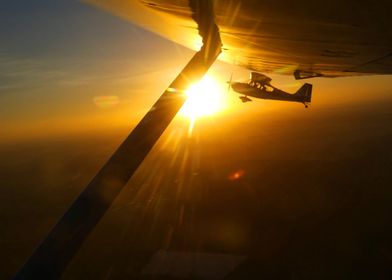 A special moment on a beautiful sunset formation flight ... 