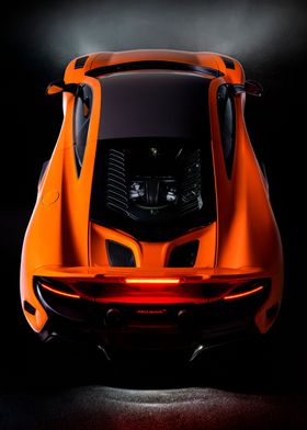 McLaren 675LT.