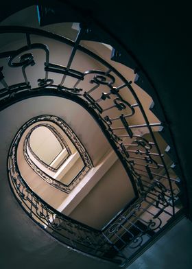 Spiral staircase with ornamented handrail
