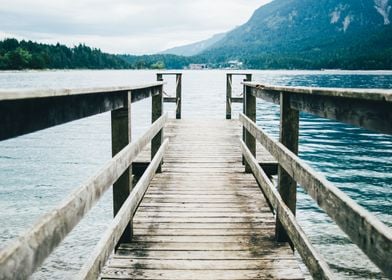 Jetty at the EIbsee in the German Alps