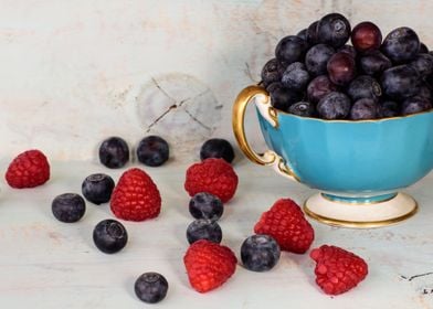 Vintage Tea Cup With Fresh Blueberry