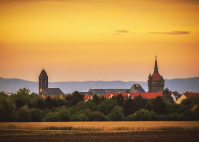 Wormser Wasserturm und Lutherkirche