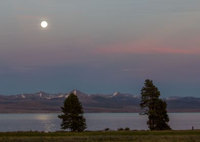 Yellowstone Sundown