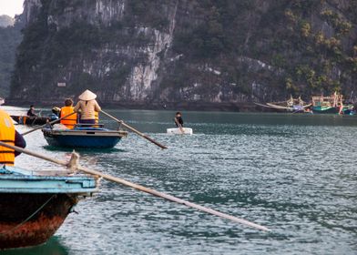 Vietnam Ha Long Bay Kid