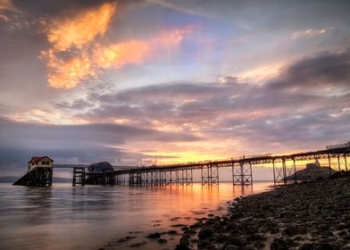 Dawn sky at Mumbles pier