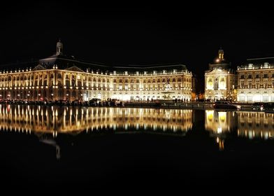 Miroir deau Bordeaux
