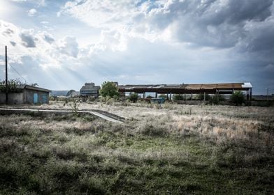 Abandoned farm building