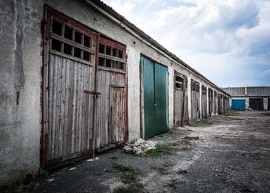 Abandoned building