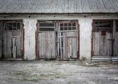 Abandoned building