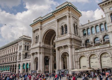 Milano Galleria Entrance