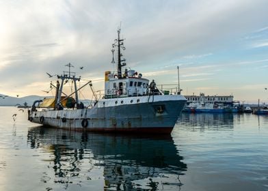  Fishing Vessel 