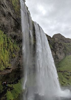 Seljalandsfoss waterfall