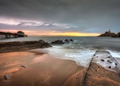 Mumbles pier and lighthous