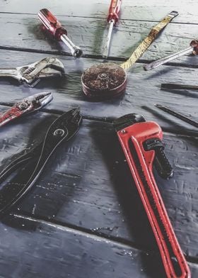 toolkit on the wood table