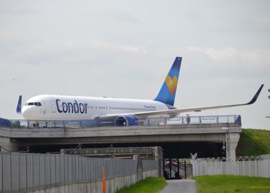 Condor B767