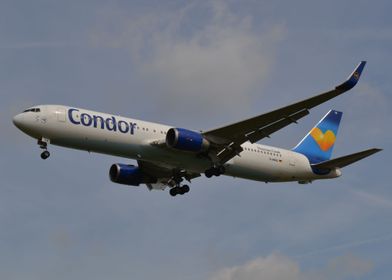 Condor B767